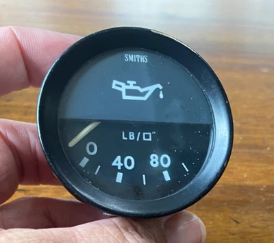 Jaguar XJ DAC 3059, Smith  ACP 2203/04 Oil Pressure Gauge lbs OEM - Image 1 of 4