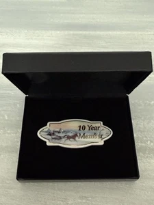 P Buckley Moss Broche Colgante 10 AÑOS MIEMBRO Sociedad Membresía 2002 - Imagen 1 de 3