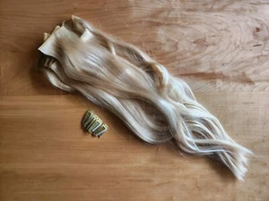 Satin Strands Malibu Blonde 20 Inch Clip In Hair Extensions - Picture 1 of 3