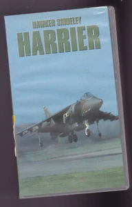 Hawker Siddley Harrier (VHS) Luftfahrt ~ Militärkrieg Flugzeug Sprungjet Videoband - Bild 1 von 3