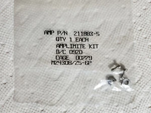 AMP M24308/25-6P MIL Spec D-Sub Connettore Kit di fissaggio a vite - Foto 1 di 2