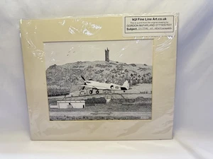 De colección WGA Fine Line Art Spitfire At Newtownards Por Gordon McFarland Irlanda - Imagen 1 de 4
