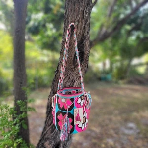 Kolumbianische 🇨🇴 Handarbeit große VIELE FARBEN Wayuu Stamm Mochila Bucket Boho Tasche - Bild 1 von 10