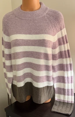 Suéter Rafaella Talla PL (Pequeño Grande) Rayas Púrpura, Blanco, Marrón Nuevo con Etiquetas $69 Foto 1 de 4