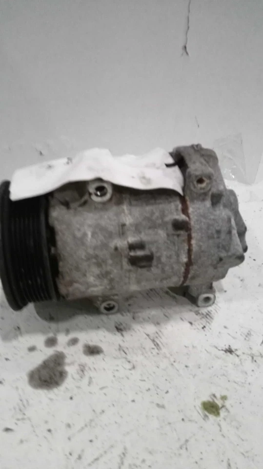 2009 Pontiac Vibe A/C Compressor OEM 2.4L 117K Miles - Fast Shipping - Image 1 of 4