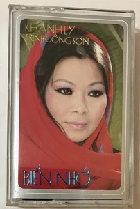 Vietnamese Cassette 1985: KHANH LY sings TRINH CONG SON “Bien Nho” - Picture 1 of 7