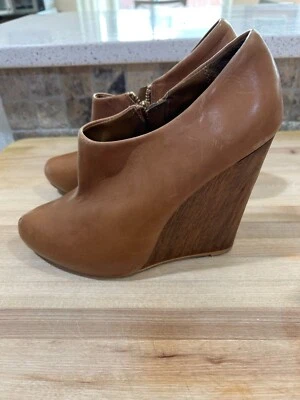 Botines de tacón de cuña de madera de cuero marrón tostado de Zara Collection para mujer talla 38 EU/7,5 EE. UU. Foto 1 de 4