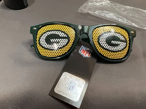 NFL Green Bay Packers Game Day Shades Sunglasses, New w/Tag Cover
