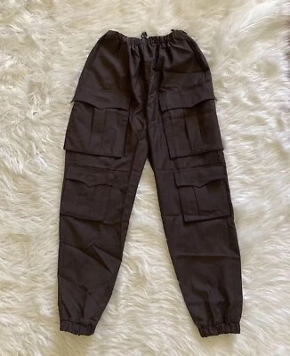 Pantalones cargo Prada nuevos de lana marrón 42 Foto 1 de 4