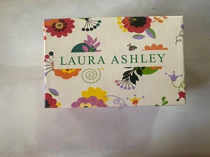 Laura Ashley Girls Multicolored Flower/Glitter Embellished White Sandals - Picture 1 of 4