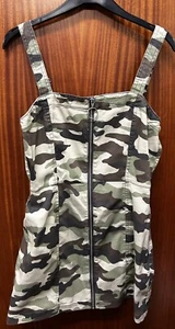 Etikett H&M Army Style Kleid Reißverschluss vorne Größe 14 kurze verstellbare Träger - Bild 1 von 3
