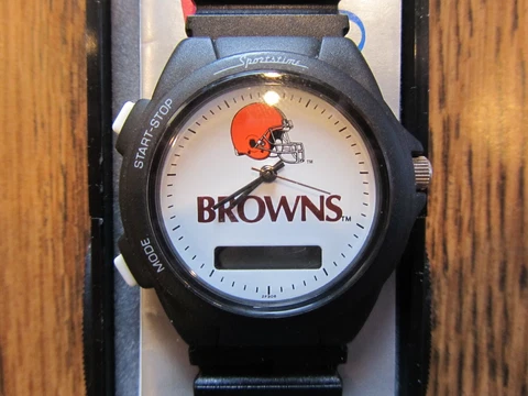 Vintage 1980's Cleveland Browns Bulova Analog Digital Wrist Watch Cover