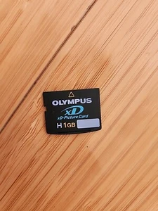 Olympus 1GB H type xD Picture Card Excellent Condition - Formatted - Genuine - Picture 1 of 1