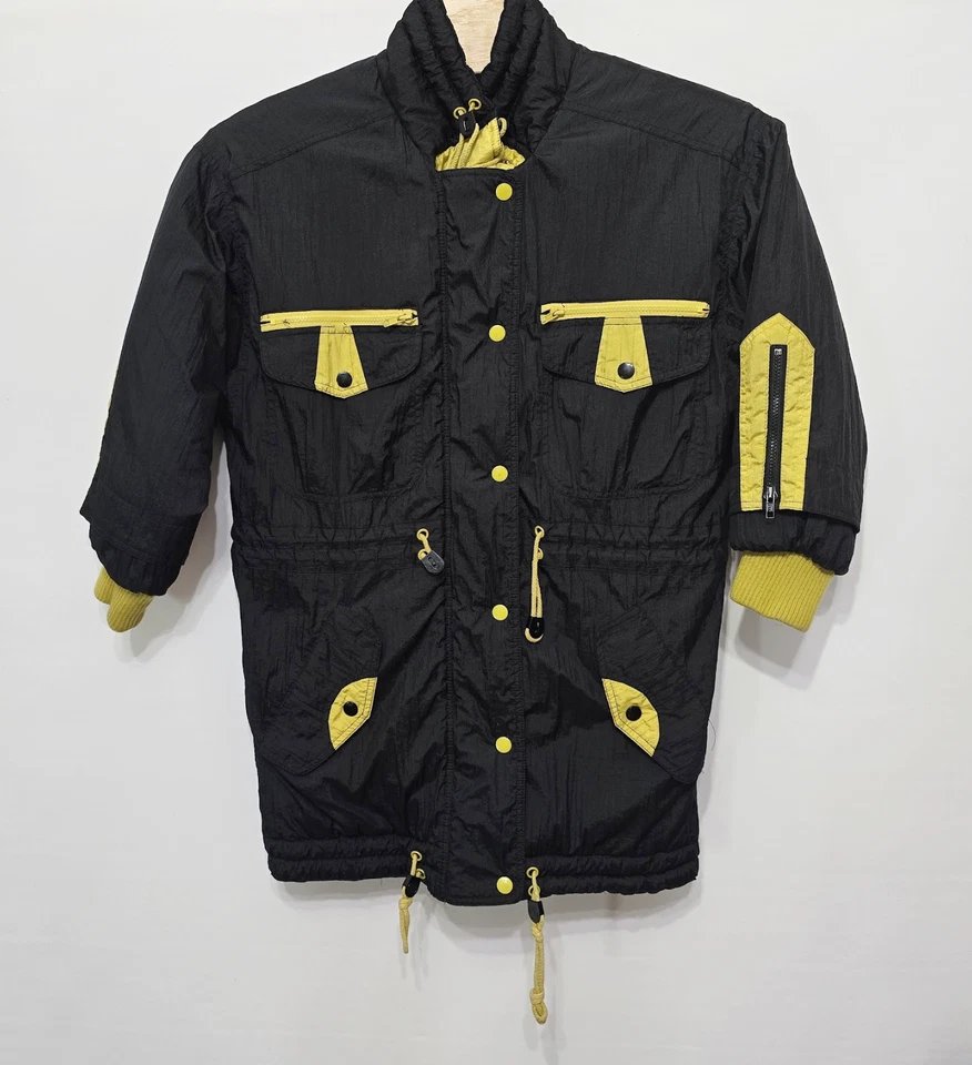 Chaqueta de invierno retro East West by the Panda Group para mujer negra amarilla talla pequeña Foto 1 de 4