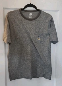Camiseta gris UT Uniqlo Disney Mickey Mouse talla mediana - Imagen 1 de 6