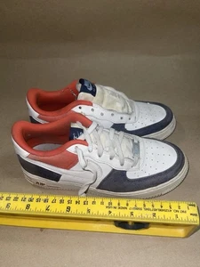 Nike Air Force 1 Low Retro Sneaker Weiß Denim Blau Rot Herren 7,5 Schuhe Ohne Schnürsenkel - Bild 1 von 6