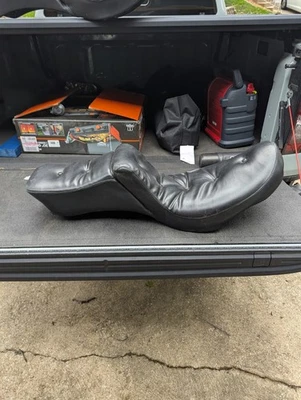 Cabezal de pala Harley Seat B6 Corbin FX FL Panhead 1965-84 V-Twin 47-0599 CE Foto 1 de 3