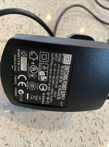 Switching Power Adapter 100-240v 5v - Picture 1 of 4
