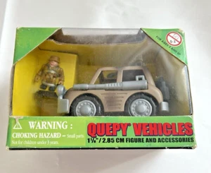 Veicolo militare Quepy con figura 1 1/8 di pollice, nuovo con scatola - Foto 1 di 6