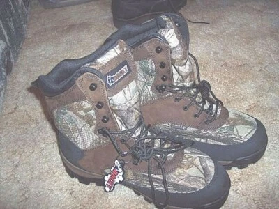 Mens 12 R Rocky Boots Realtree Camo Boots Insulated 400 G Hunting Water Proof  - Image 1 of 4