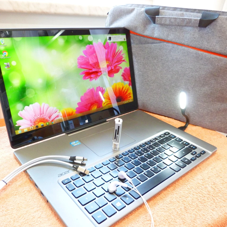 Acer R7 572 SCHWENK Convertible SELTEN l 15 Zoll IPS TOUCH FULLHD l Windows 8 - Bild 1 von 4