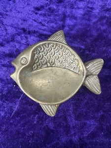 Vintage Solid Brass Fish Ashtray Ornament Coin Trinket Dish - Picture 1 of 6
