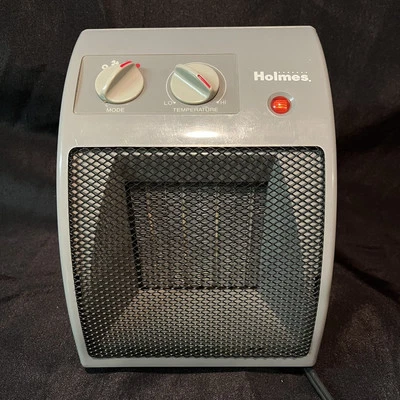 Holmes HCH-4060T Ceramic Powerful 1500 Watt Compact 8” Space Heater WORKS - Image 1 of 4