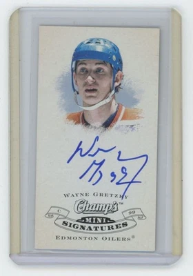 2008-09 UPPER DECK CHAMP'S Wayne Gretzky MINIS SIGNATURES AUTO SP Rare!!! - Image 1 of 2