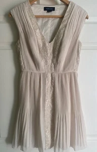 MARCIANO Sonya Romantic Floral Lace All-over Pleated Dress Cream Color Size 2 ๐ซ - Picture 1 of 21