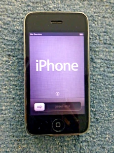 Apple iPhone 3GS - 32GB - Black (02 Network) - Picture 1 of 9