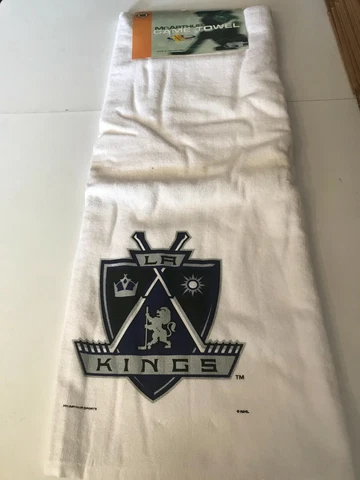 NBA Los Angeles Kings 22" x 44" Bath Towel White Cover