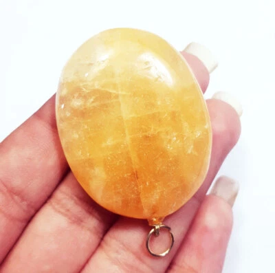 114.90 Ct For Pendent Use 100% Natural Yellow Aventurine Loose Gemstone - Image 1 of 4