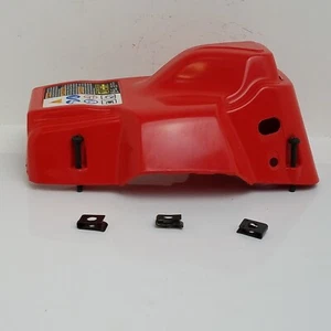 Homelite Pro 4620C Chainsaw cylinder cover with screws and nuts - Picture 1 of 8