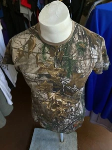 Supreme Realtree Men's Camo T-shirt size M .NWOT - Picture 1 of 13