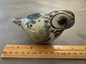FIGURA DE ARTE POPULAR MEXICANO CERÁMICA LORO PÁJARO TONALA DE COLECCIÓN FIRMADA POR WILMOT - Imagen 1 de 6