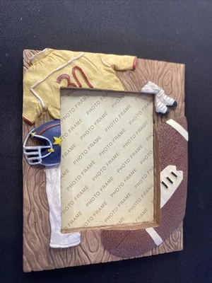 "Marco de fotos con temática de fútbol americano de resina 3D 3,5 x 5"" deportes" Foto 1 de 3