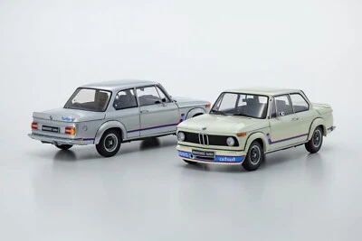 KYOSHO 1/18 Diecast - BMW 2002 Turbo 1974 Silver or White - Immagine 1 di 4