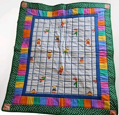 Cobertor de colcha feito à mão para bebês meninos ou meninas 39" × 34" novo. Estampa de repolho. - Imagem 1 de 4