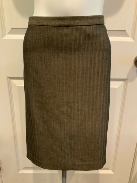 Boutique Brand True Meaning, stylish fit brown herringbone skirt, size 4