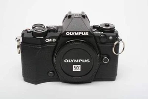 Olympus OM-D E-M5 Mark II Mirrorless black bodyOnly 4756 Acts! Nice! - Picture 1 of 15