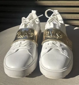 MICHAEL KORS KENNA White/Gold Leather Sneaker Size 7.5 - Picture 1 of 8
