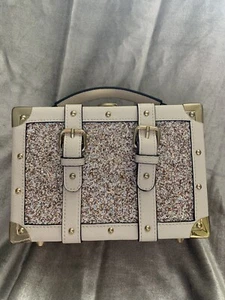 New With Tag Aldo Morrisburg-34 Gold & Glitter Box Top Handle Crossbody Bag - Picture 1 of 7
