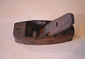 Vintage Wood Hand Plane, Smoothing Plane, French - 7 1/2" Long - Picture 1 of 2