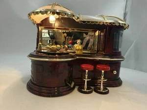 🌟Vintage Wind Up LE BAR CLUB Beethoven Music Box w/ Moving Bartender🌟 - Picture 1 of 13