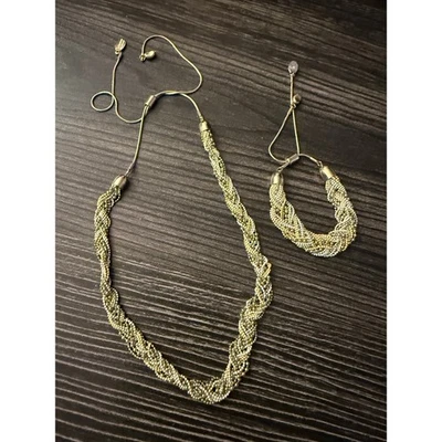 Conjunto de joyería ajustable con cuentas trenzadas amarillas, blancas y doradas de fábrica Ann Taylor Foto 1 de 4