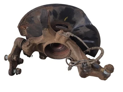 KIA SPORTAGE Hub Stub Axle Left Near Side Front 1.7 Diesel 6 Speed Manual 2015 - Image 1 of 4