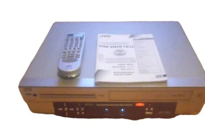 JVC HM-HDS1 SVHS-Videorecorder + 40GB Festplatte HDD, inkl.24 DVD+R von Phillips - Bild 1 von 4