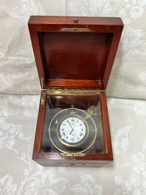 Elgin Mahogany Cased Gimballed Ship's Chronometer  21 Jewels Key for Case Lock - Image 1 of 4