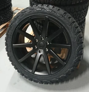Dirt D54 9,5x22 6x135 Felgen + Reifen Black Bear AT2 285/45/22 für Ford F150 - Bild 1 von 1