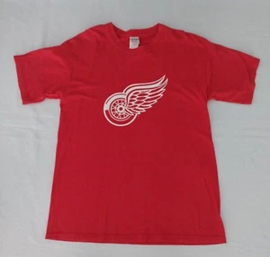 Detriot Red Wings Lidstrom Shirt Adult Large Nicolas Lidstrom #5 Red Tee a11b - Picture 1 of 11